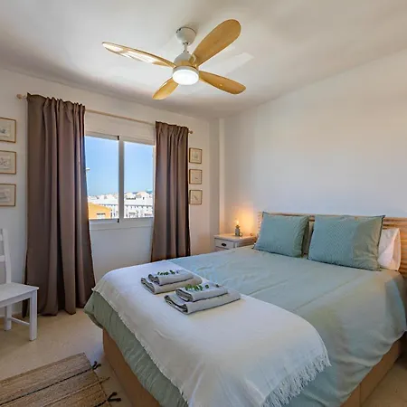 Apartment Beachfront, Pool, Terrace & Wifi Tarifa